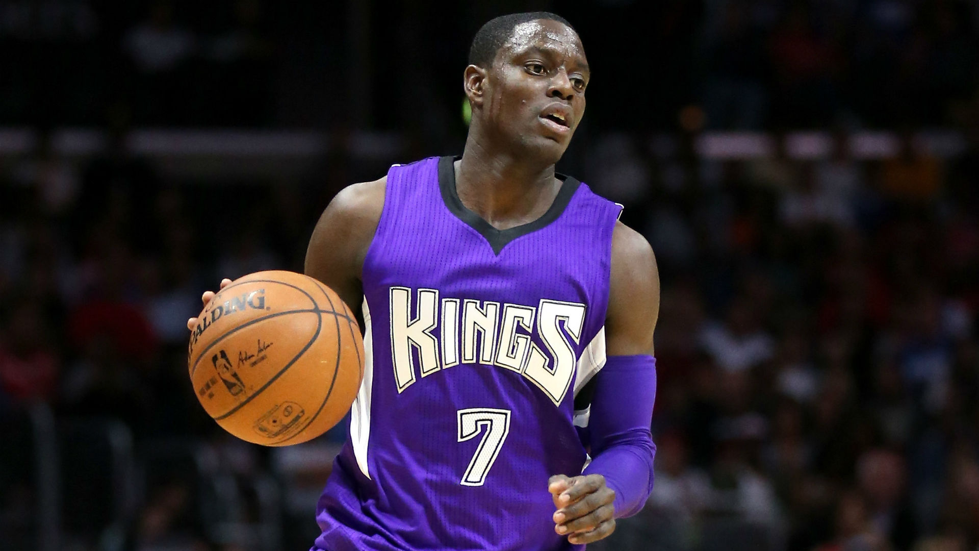 Sacramento Kings Point Guard Darren Collison Draws Eight Game Suspension Slamonline Philippines